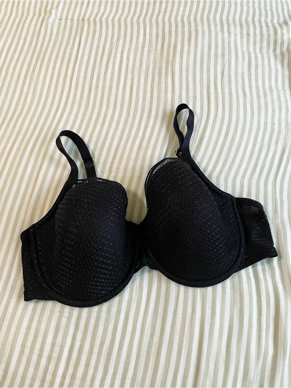 Third Love Modern Mesh Demi Bra Size 38D Black